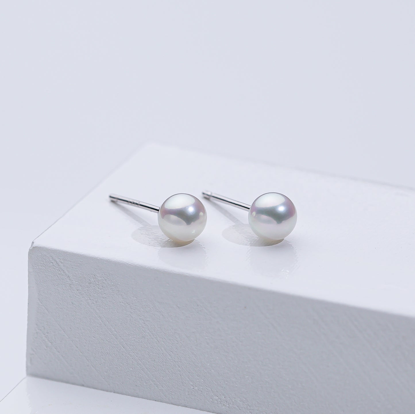 Classic 7-8mm Freshwater Pearl Studs – S925 Sterling Silver – Timeless Jewelry for Graduation & Prom